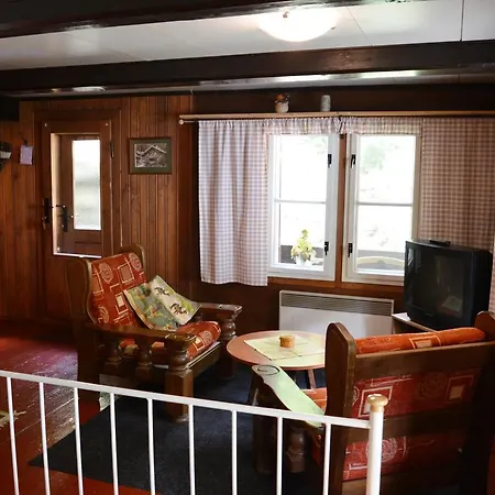 Tokan Guest house